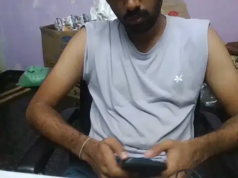 Snapshot of Manslust chatting on November 2025 06:41:02 PM Manslust online show from November 2025 06:41:02 PM