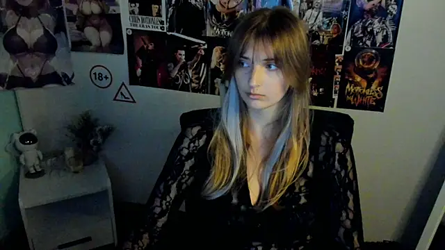 NeyliDream online show from October 2025 12:17:02 PM