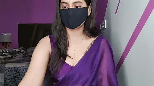 Snapshot of Tanya-mittal chatting on May 2026 06:13:01 PM Tanya-mittal online show from May 2026 06:13:01 PM
