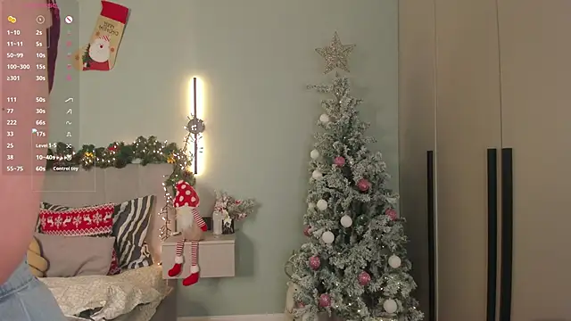 Snapshot of EmelySwickheimer chatting on January 2026 07:12:02 AM EmelySwickheimer online show from January 2026 07:12:02 AM