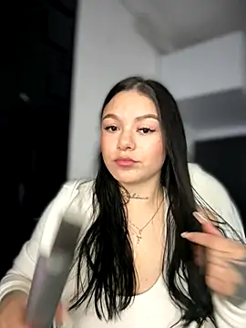 Megaan  More online show from October 2025 02:48:02 AM