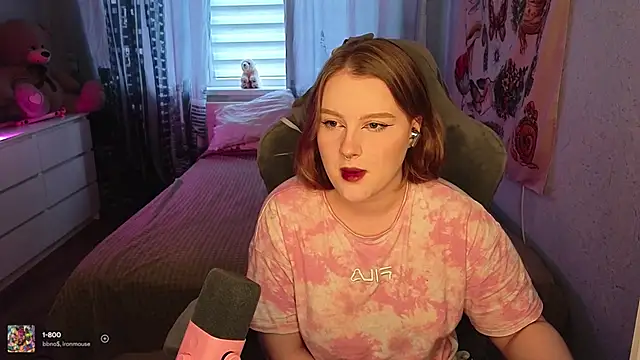 OliviaBlade online show from September 2025 04:56:01 AM