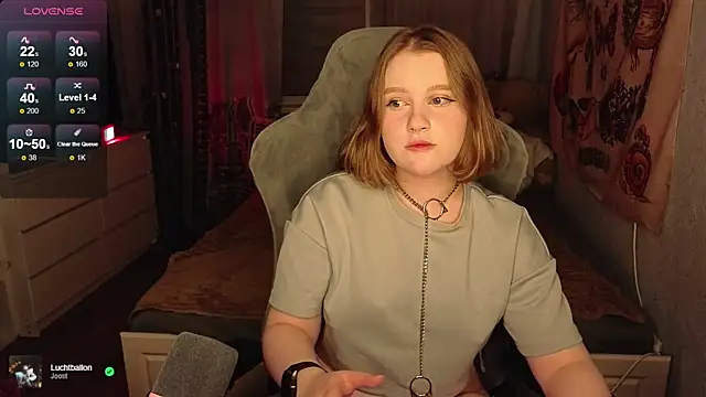 OliviaBlade online show from September 2025 05:03:02 PM