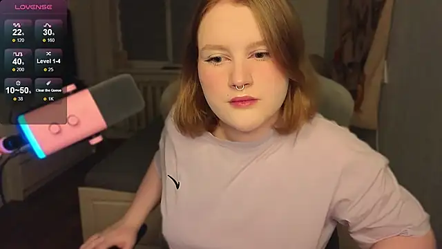 OliviaBlade online show from October 2025 02:01:01 PM