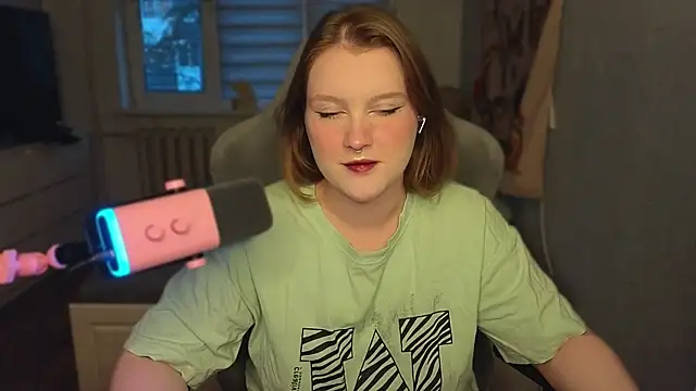 OliviaBlade online show from October 2025 01:29:02 PM