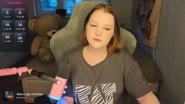 OliviaBlade online show from October 2025 01:20:02 PM