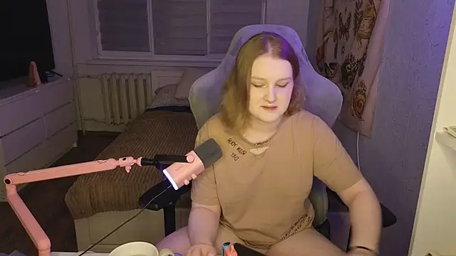 OliviaBlade online show from October 2025 01:56:02 PM