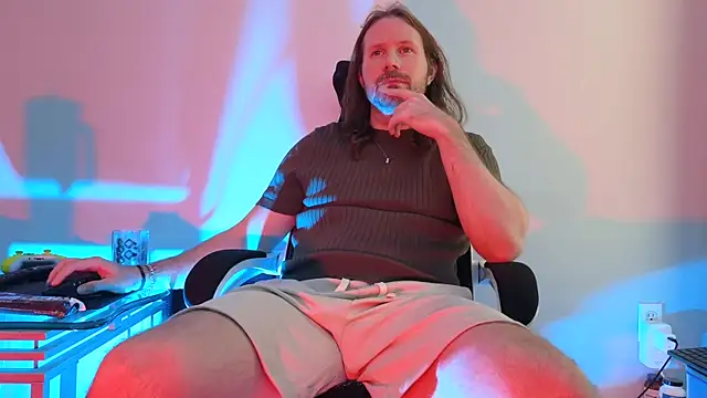 AlbinoAdonis online show from September 2025 09:16:02 PM