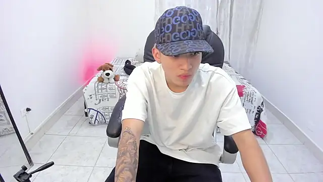 weesley boy online show from September 2025 03:33:02 AM