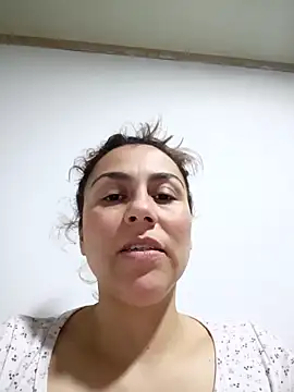 vanessa-titisM online show from September 2025 05:11:01 AM