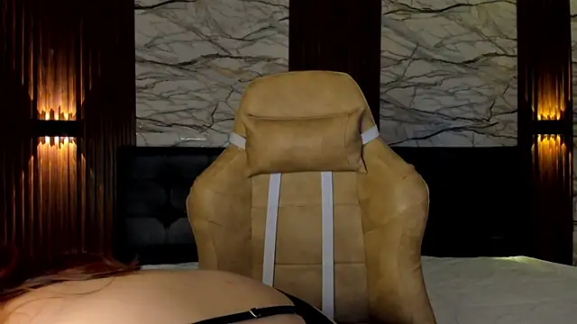 Helenstanford online show from September 2025 01:22:01 PM