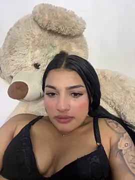 Snapshot of Teens_latin19 chatting on December 2025 03:21:01 PM Teens latin19 online show from December 2025 03:21:01 PM