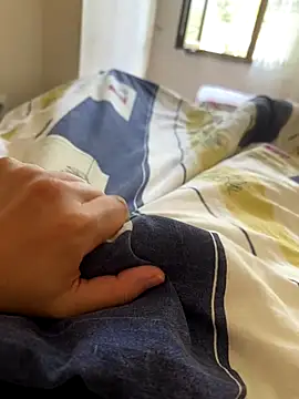 LAZ3R1 online show from November 2025 08:02:02 AM