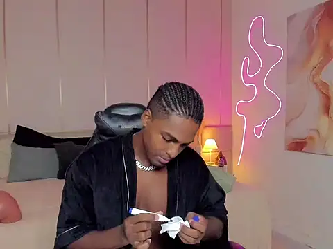 Snapshot of SoHighAngel chatting on February 2026 10:08:01 PM SoHighAngel online show from February 2026 10:08:01 PM