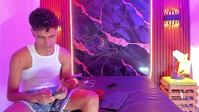 Lucky boys  X online show from October 2025 12:05:02 PM