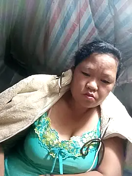 riso-00 online show from October 2025 09:53:02 PM