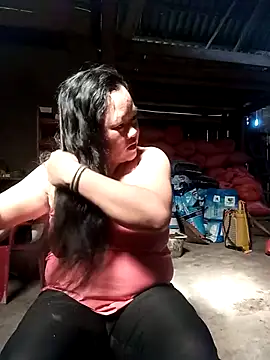 riso-00 online show from November 2025 02:55:01 AM