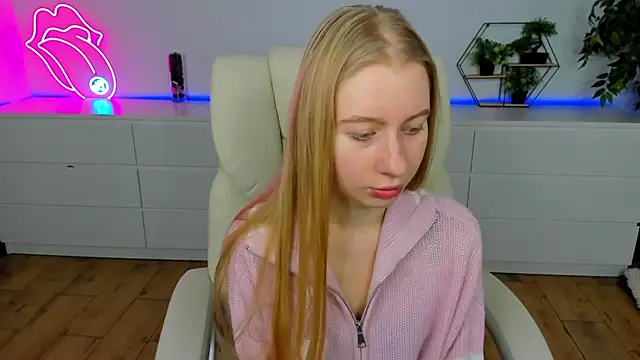 Alina Blonde online show from February 2026 06:39:02 AM