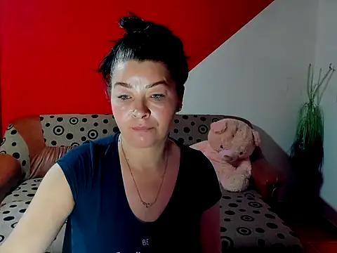 Soffy Skye online show from October 2025 03:37:02 AM