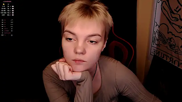 KrisNeal online show from November 2025 09:30:02 AM