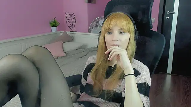 AcidTears online show from November 2025 05:51:02 AM