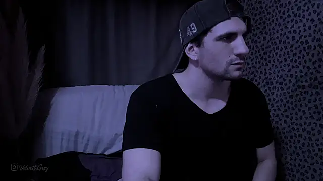 ObeyLust online show from October 2025 04:37:01 PM