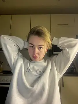 MartaLuna  online show from February 2026 03:35:02 PM