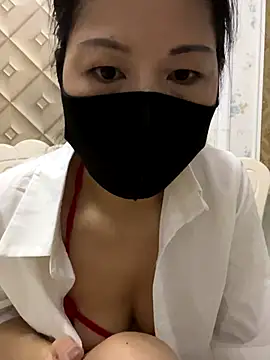 yunmeng000 online show from September 2025 12:38:02 PM