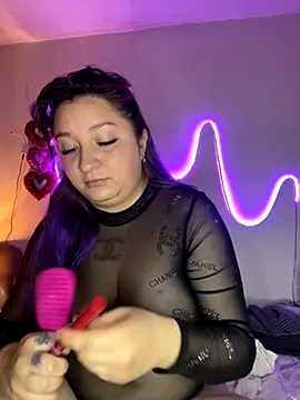 Emma  Fox  online show from November 2025 04:18:02 PM