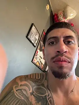 busnfatnutsLildee online show from February 2026 10:22:01 PM