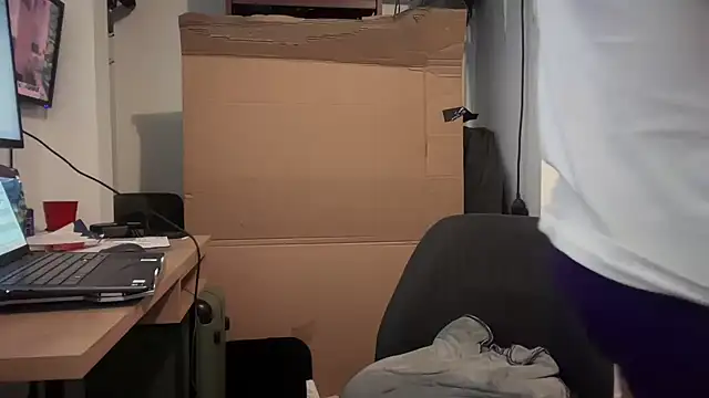 jasoncali305 online show from October 2025 01:58:01 PM