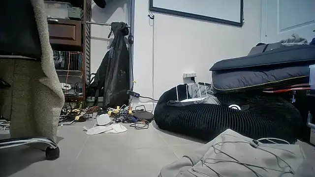 jasoncali305 online show from November 2025 10:03:01 AM