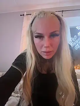 paulinaalatalo online show from December 2025 08:04:01 PM