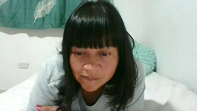 adri89-g online show from January 2026 12:14:02 AM