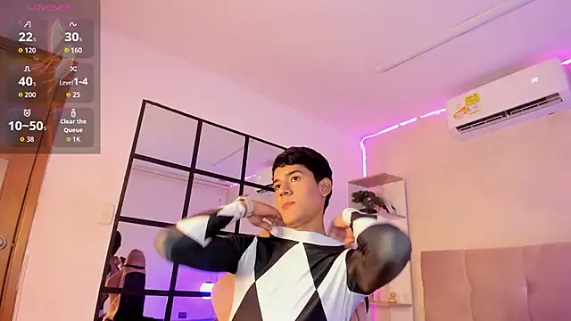 SandroVeyra online show from October 2025 03:27:02 AM