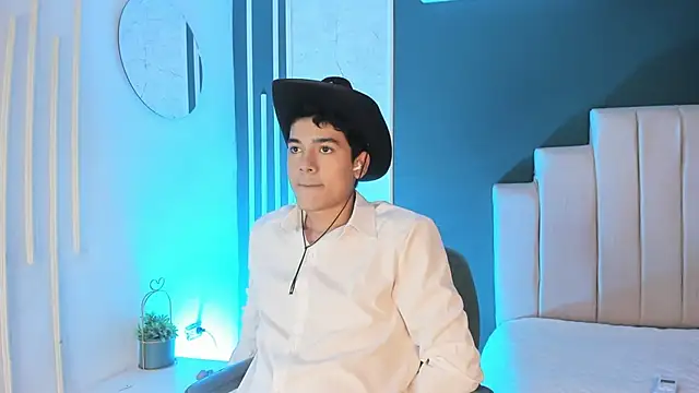 SandroVeyra online show from October 2025 03:36:02 AM