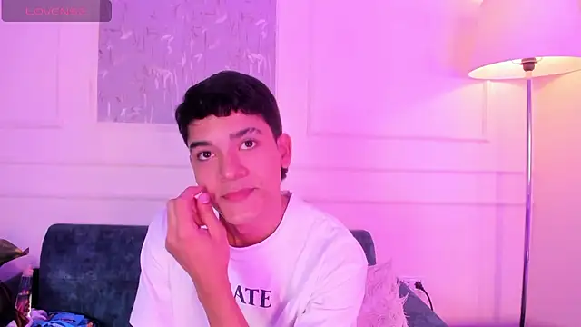 SandroVeyra online show from January 2026 03:10:01 AM