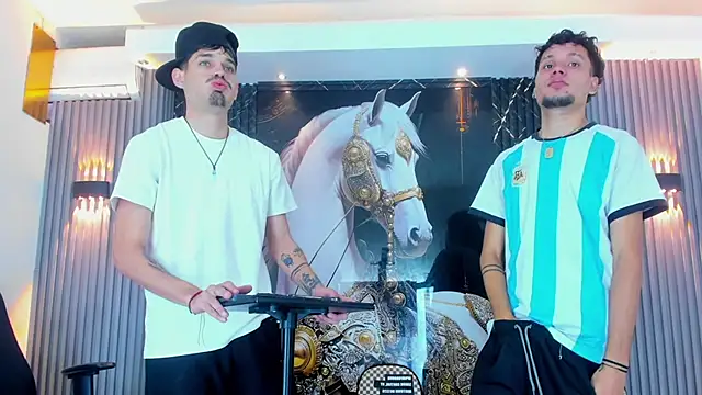 Snapshot of Iam_Steven chatting on November 2025 01:00:02 PM Iam Steven online show from November 2025 01:00:02 PM