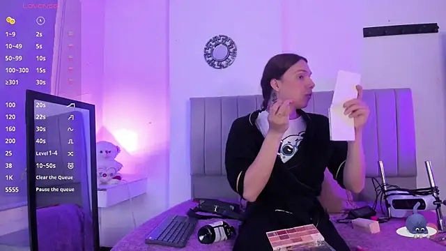 Almaazz online show from October 2025 02:02:01 PM