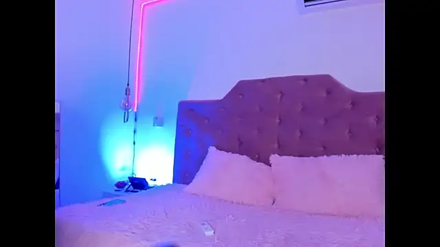 BunnyGlow50 online show from November 2025 03:17:01 AM