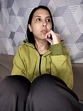 Snapshot of scarletoficial chatting on May 2026 01:36:02 AM scarletoficial online show from May 2026 01:36:02 AM