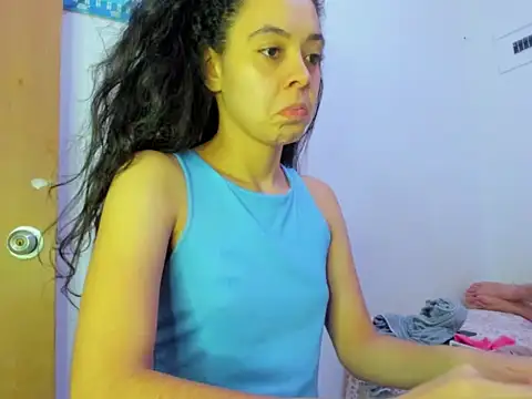 Annie rosse1017 online show from February 2026 05:37:01 AM