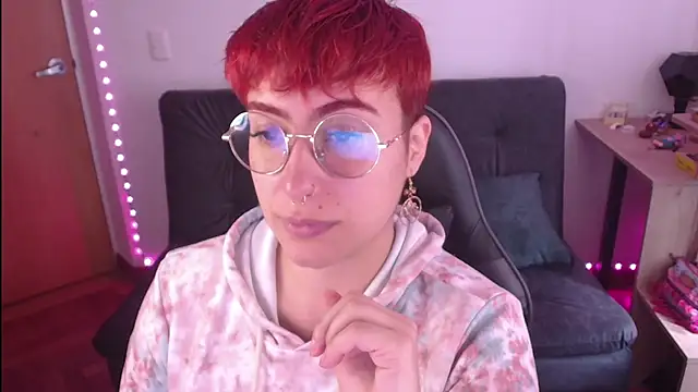 Miacatsito3 online show from October 2025 05:00:01 PM