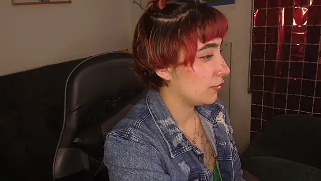 Miacatsito3 online show from February 2026 11:45:01 PM