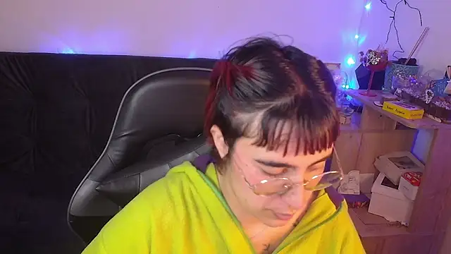 Miacatsito3 online show from March 2026 02:38:02 AM