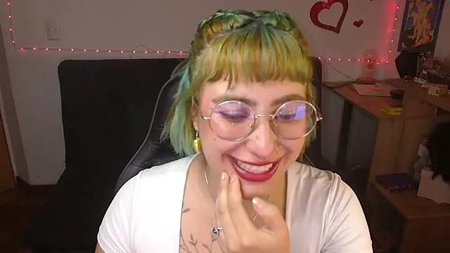 Miacatsito3 online show from July 2026 01:41:01 AM