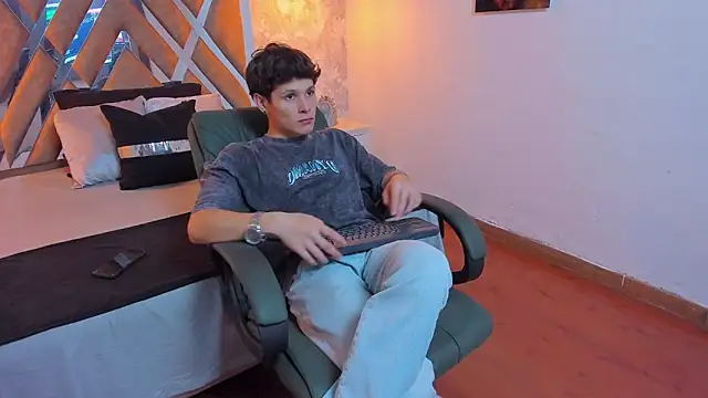 kraven lust online show from September 2025 03:00:01 AM