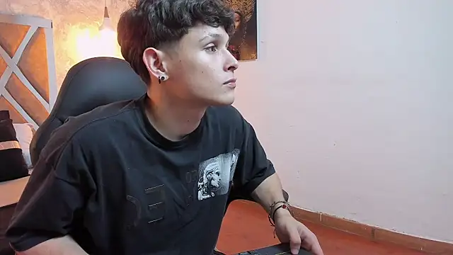 kraven lust online show from March 2026 03:01:02 AM