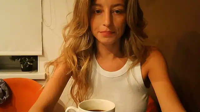 Miralyn online show from September 2025 04:32:02 PM