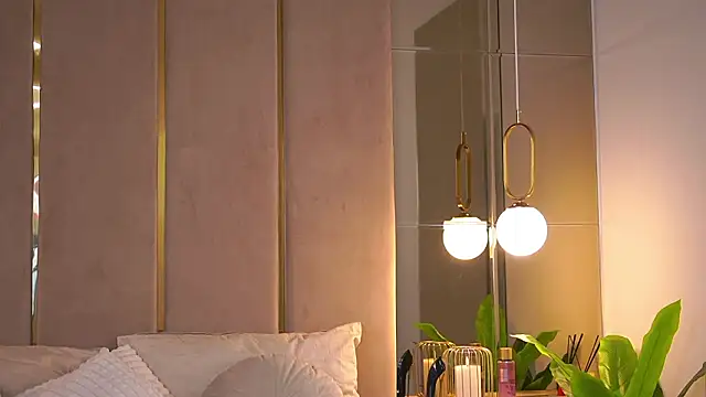 CamilaStarr online show from February 2026 08:01:02 PM